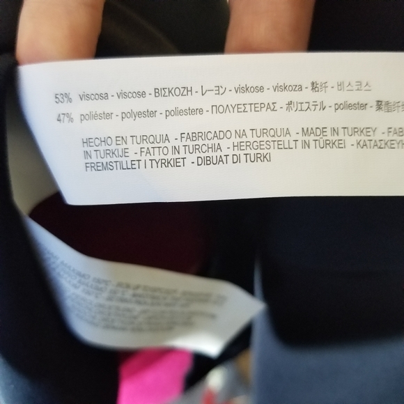 Tunic - Picture 7 of 8